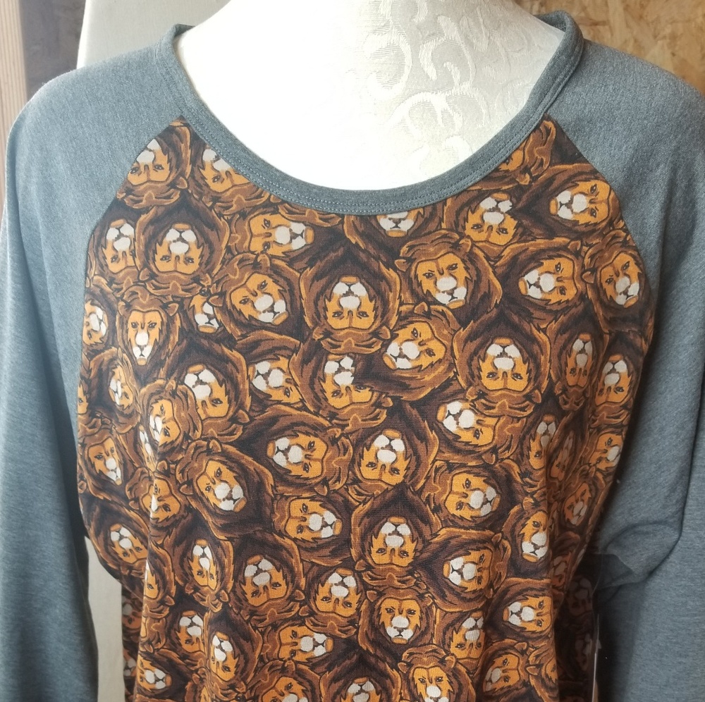 Lularoe Lion Randy Baseball tee TShirt Large